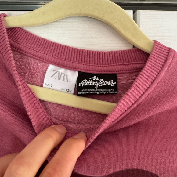 Zara Kids Rolling Stones Pink Sweatshirt Dress size 7 - Picture 3 of 5